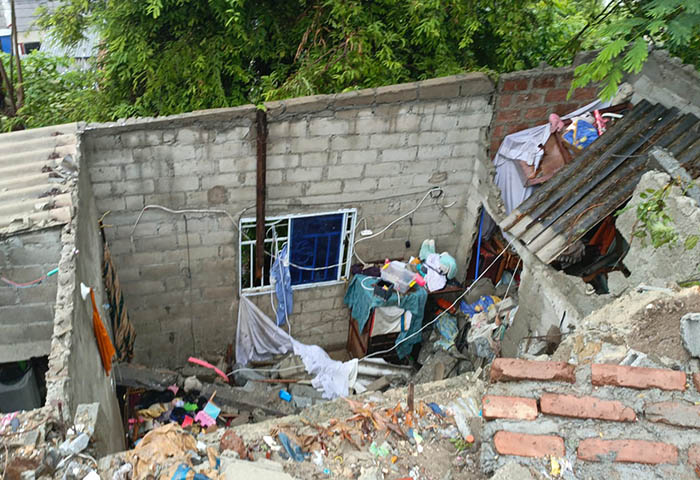 Tres Casas Colapsadas Y Afectaciones En Doce Barrios Dej El Aguacero