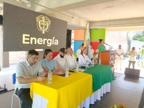 Minminas inauguró laboratorio en Sistema Solares Fotovoltaicos